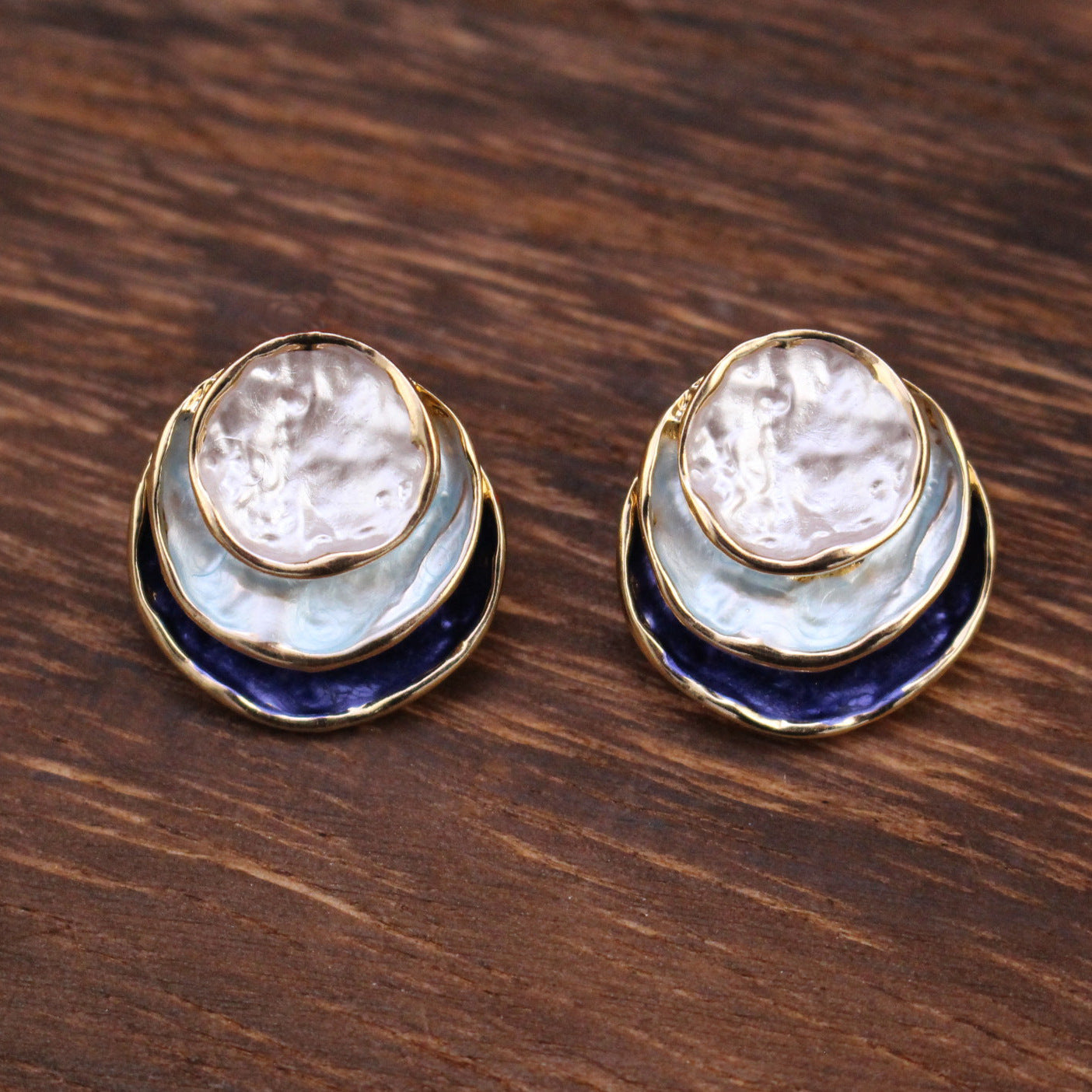 Three-colored Painting Round Earrings